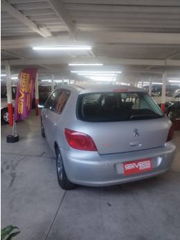 PEUGEOT - 307 - 2008/2008 - Prata - R$ 22.900,00