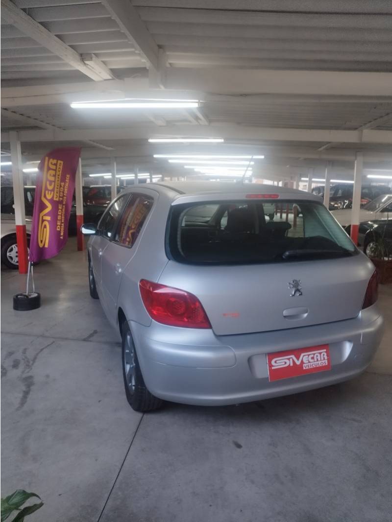PEUGEOT - 307 - 2008/2008 - Prata - R$ 22.900,00