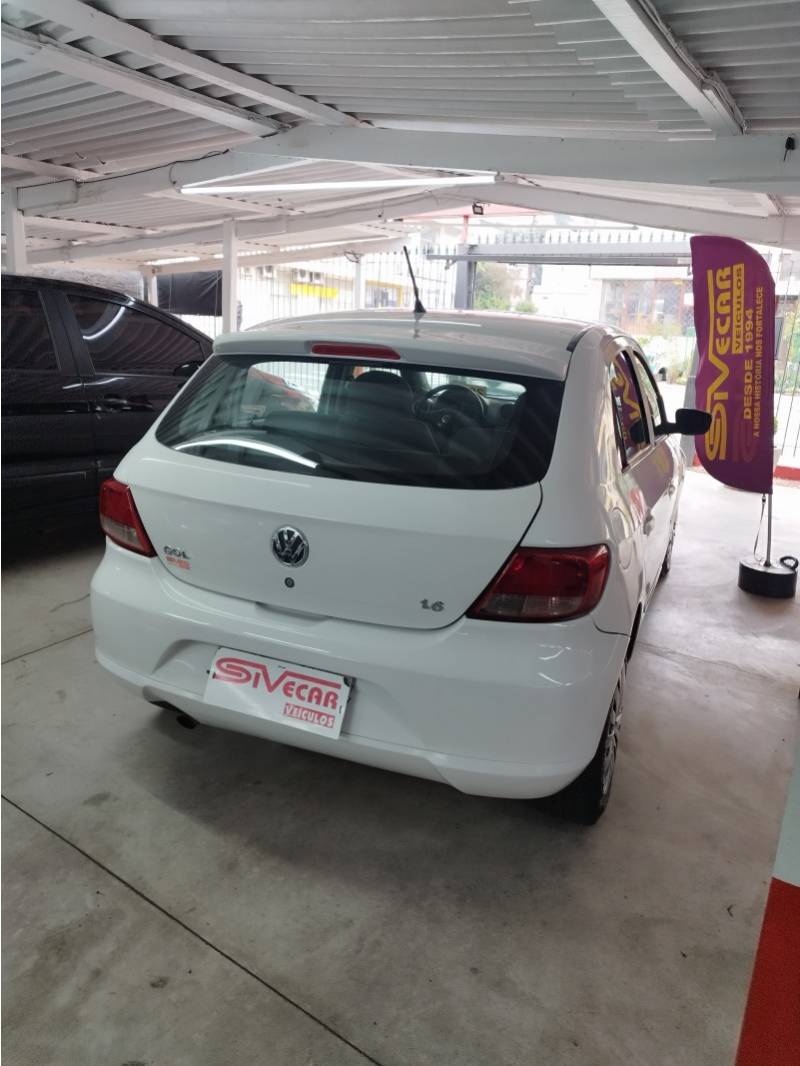 VOLKSWAGEN - GOL - 2012/2012 - Branca - R$ 34.900,00