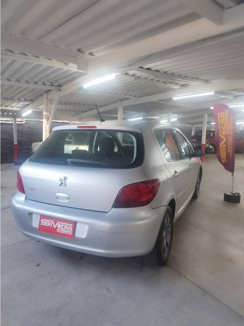 PEUGEOT - 307 - 2008/2008 - Prata - R$ 22.900,00