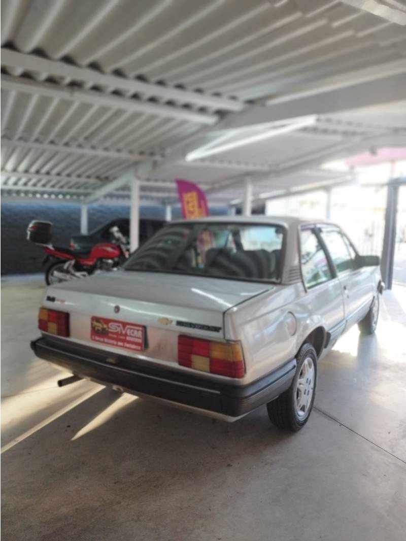 CHEVROLET - MONZA - 1987/1987 - Cinza - R$ 6.900,00