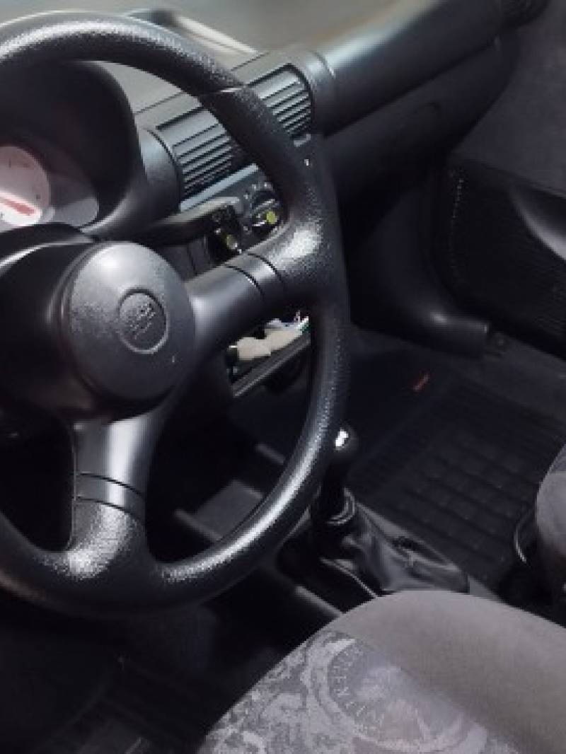 CHEVROLET - CORSA - 2002/2002 - Cinza - Sob Consulta